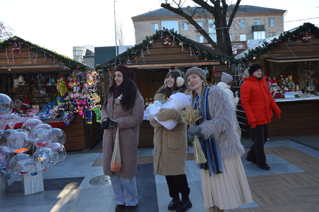 У центрі Кропивницького співали Різдвяні колядки та щедрівки