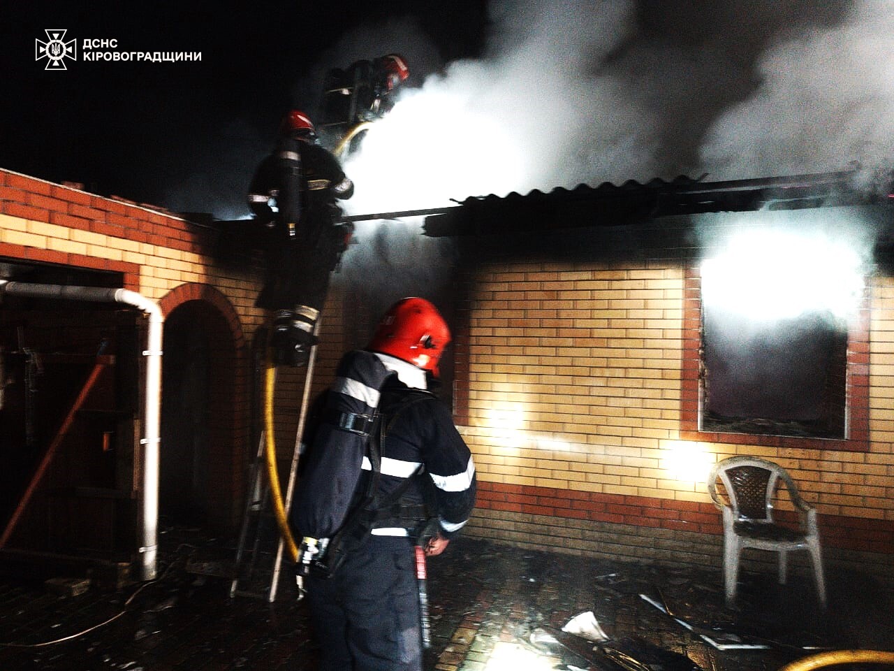 У будинках на Кіровоградщині гасили пожежі