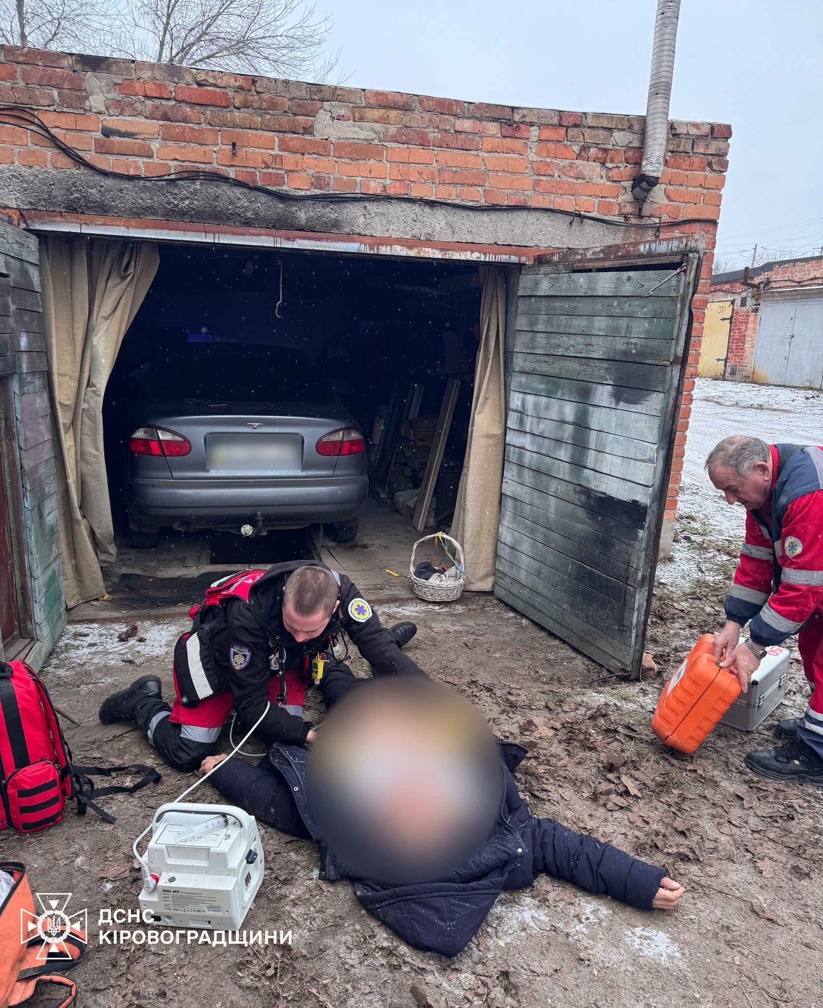 Житель Кiровоградщини отруївся чадним газом у власному гаражi