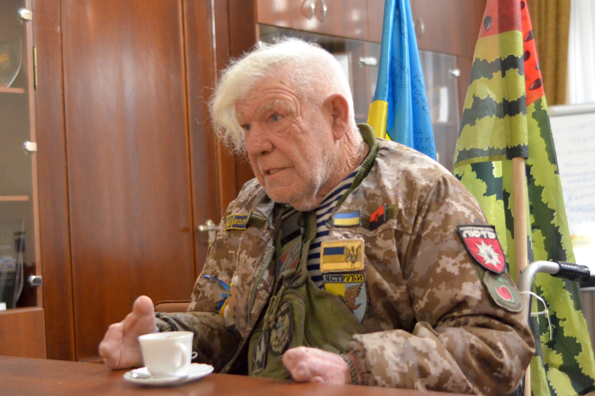 До Кіровоградської обласної ради завітав херсонський волонтер “Дядя Гриша”