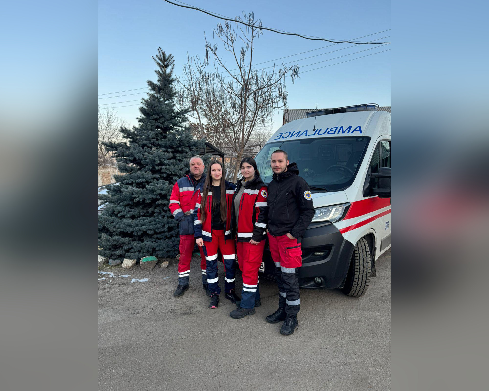 Парамедики Кiровоградщини врятували життя жiнці, яка була без ознак життя