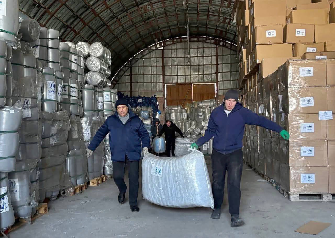 Спецшкола на Кiровоградщинi отримала гуманiтарну допомогу