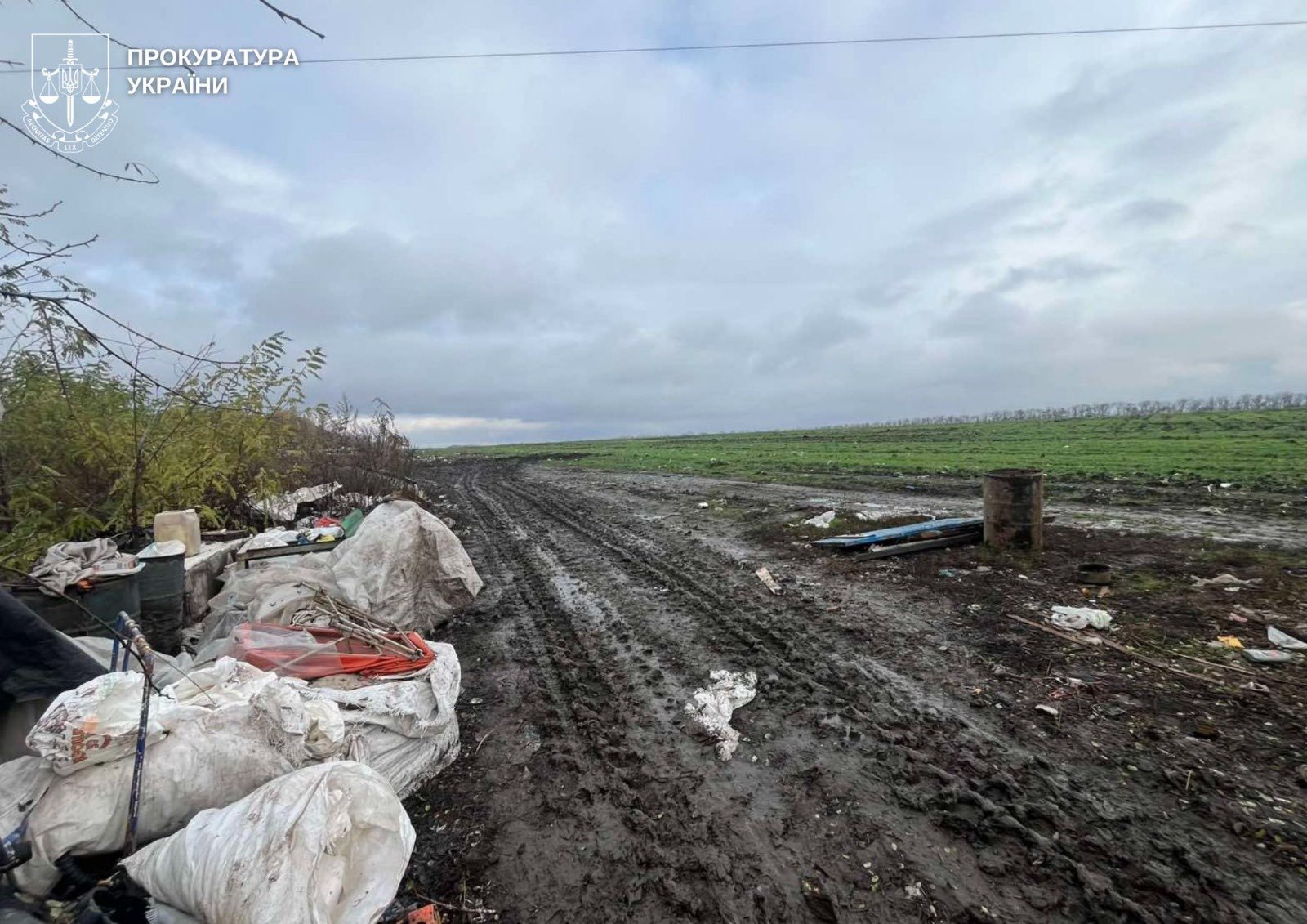 На Кіровоградщині судитимуть комунальника за забруднення земель та недбалість