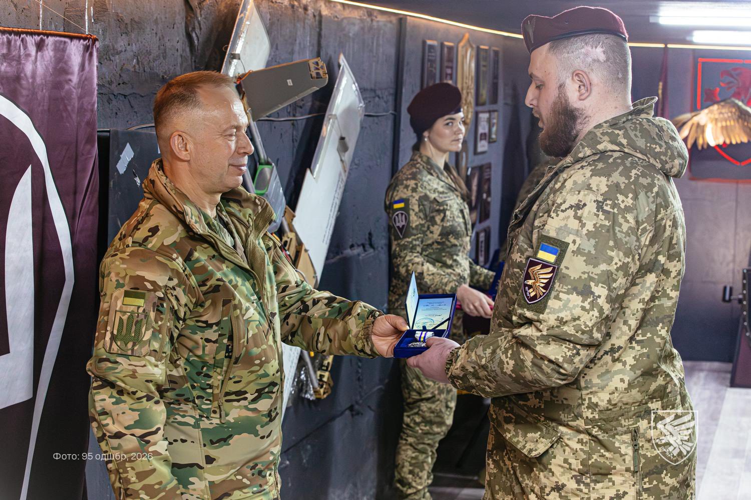 Воїн з Кіровоградщини отримав “Срібний хрест” особисто з рук Головнокомандувача ЗСУ