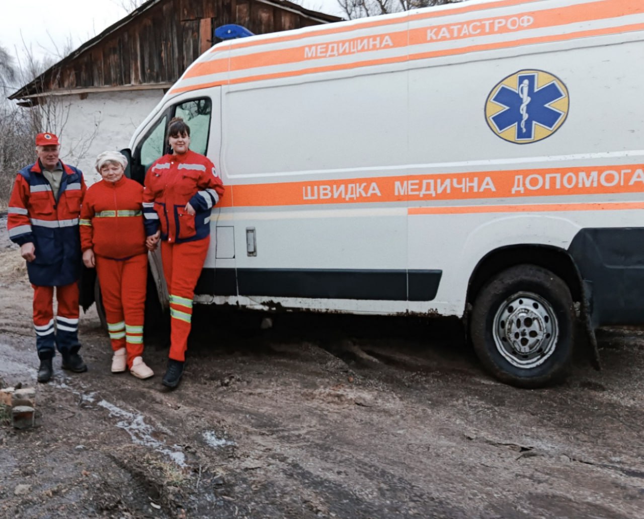 Пологи в дорозі під час негоди: у Кетрисанівській громаді бригада “екстренки” допомогла народитися хлопчику