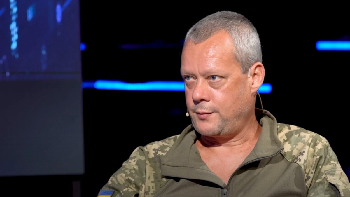 Кирило Сазонов нагадав про вибори 2010 року: «Чи історія знову йде по колу?»