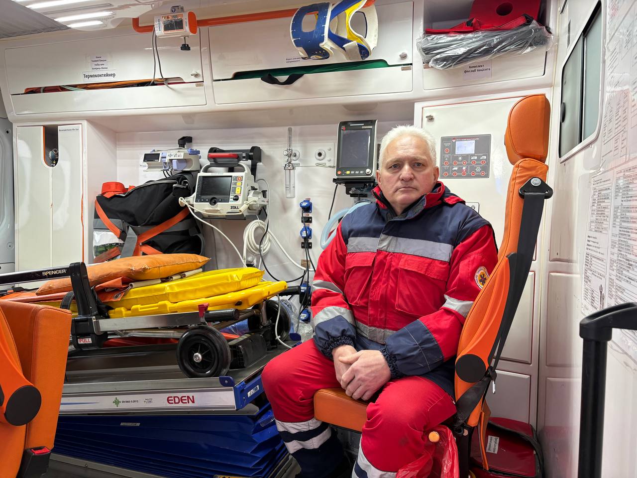 У Кропивницькому бригада “екстренки” повернула до життя 77-річну жінку після зупинки серця