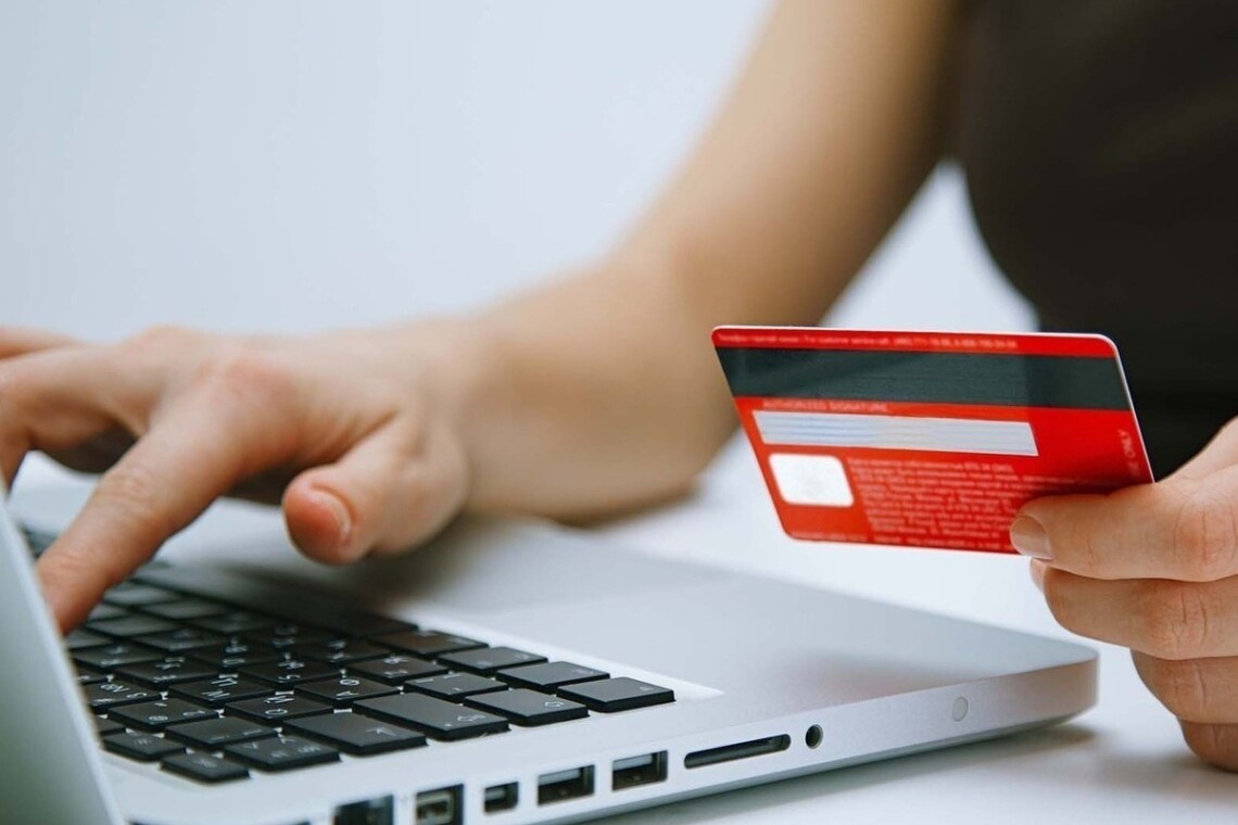 «Батьківщина» захистила українців від оподаткування онлайн-продажів