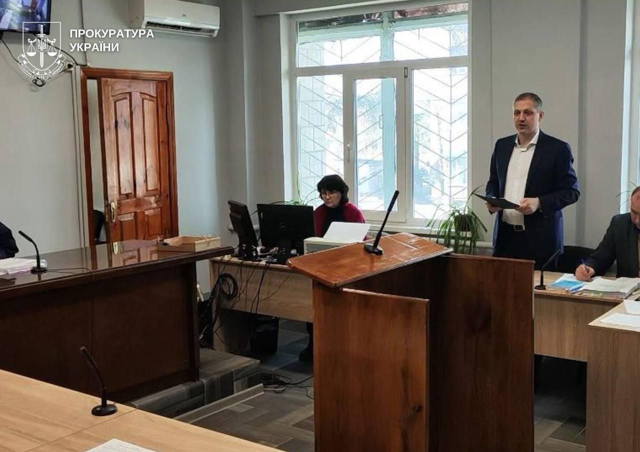 На Кiровоградщинi засудили водiя, який у станi сп’янiння збив двох дiтей