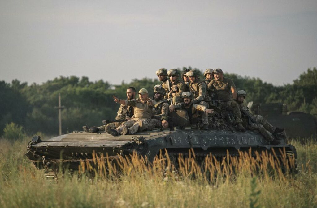 Жителів Кіровоградщини закликають долучатися до батальйон безпілотних систем «Крук»