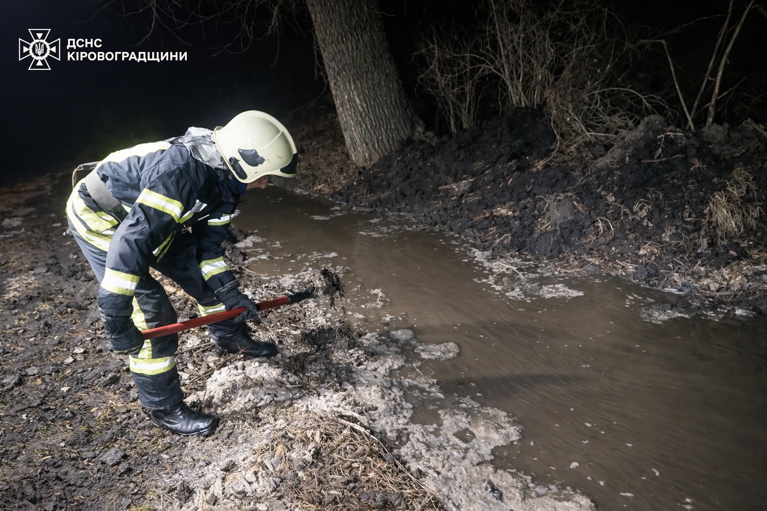 На Кіровоградщині рятувальники чотири рази допомагали людям боротися з підтопленнями