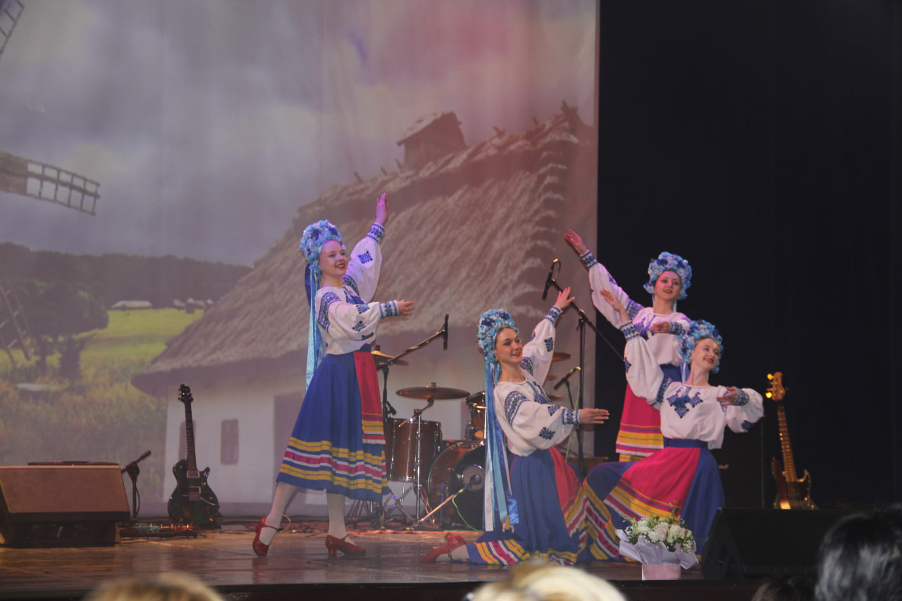 Концерт народної артистки України Оксани Білозір відбувся у Кропивницькому