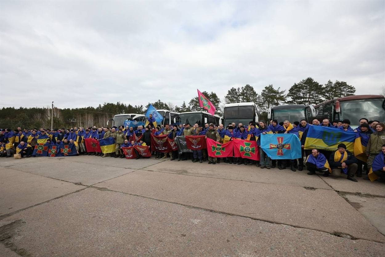 Стало відомо, що з ворожого полону повернулися ще двоє жителів Кіровоградщини