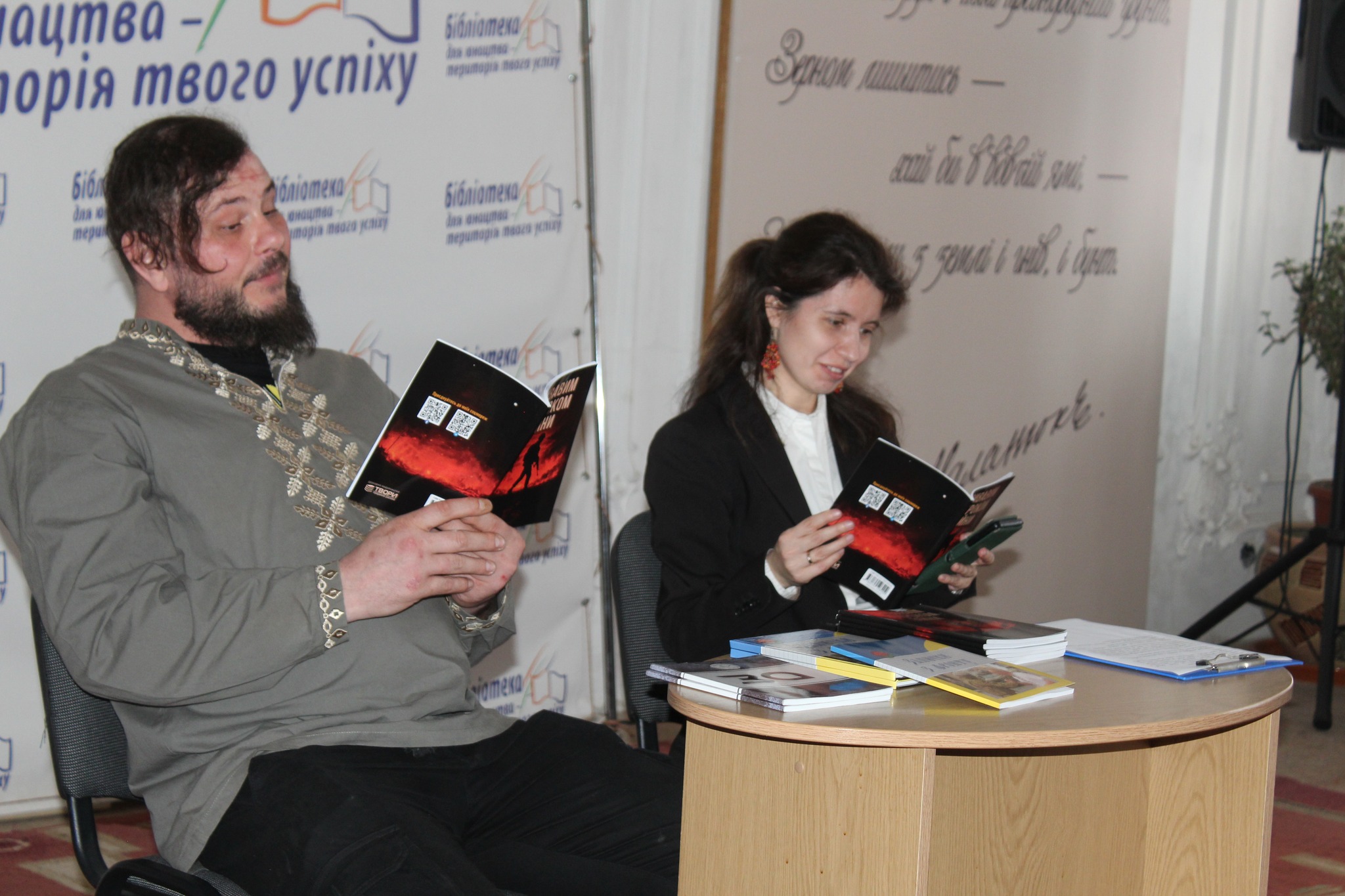 До Кропивницького завітав військовослужбовець та поет Андрій Діяк