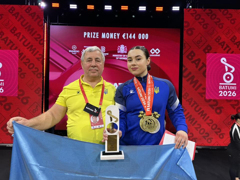 Чемпiонка з Кiровоградщини вiдмовилася фотографуватися з росiянкою