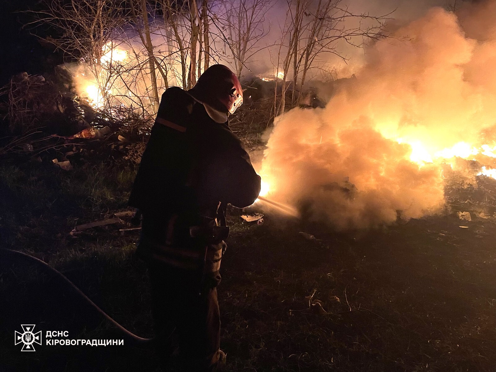 Дев’ять пожеж довелося гасити рятувальникам Кіровоградщини за добу