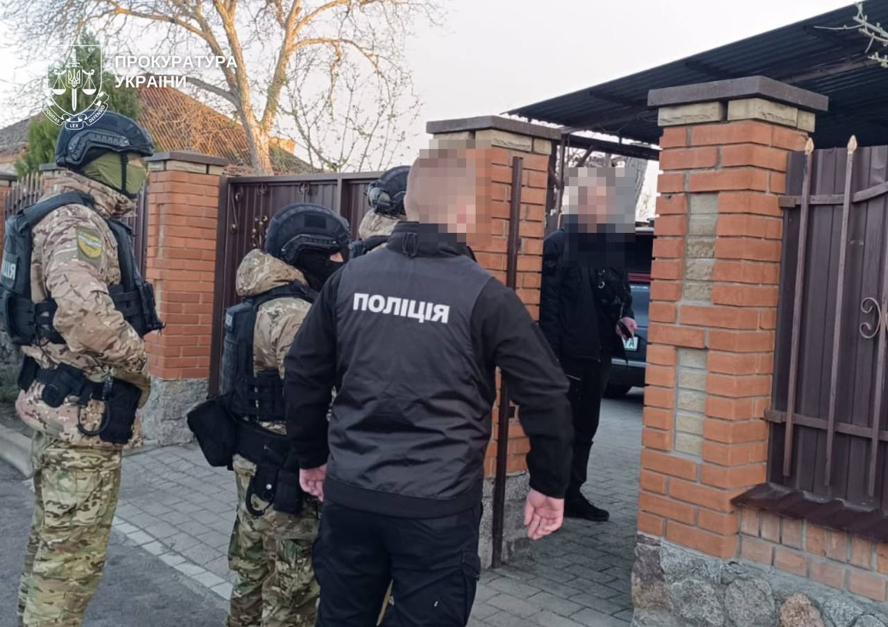 У Кропивницькому викрили ділків, які торгували квартирами померлих та одиноких громадян