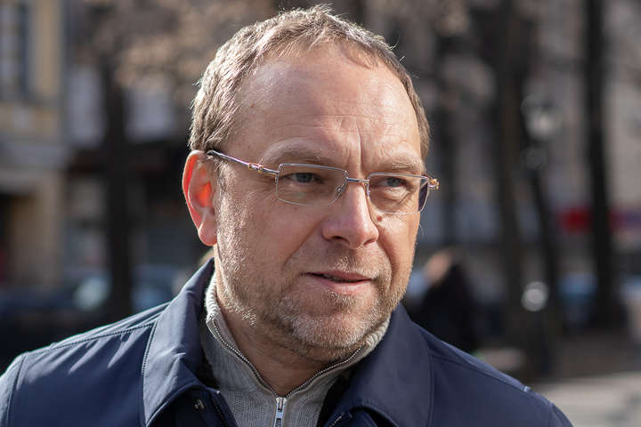 У «Батьківщині» заявили про порушення прав захисту у справі Тимошенко