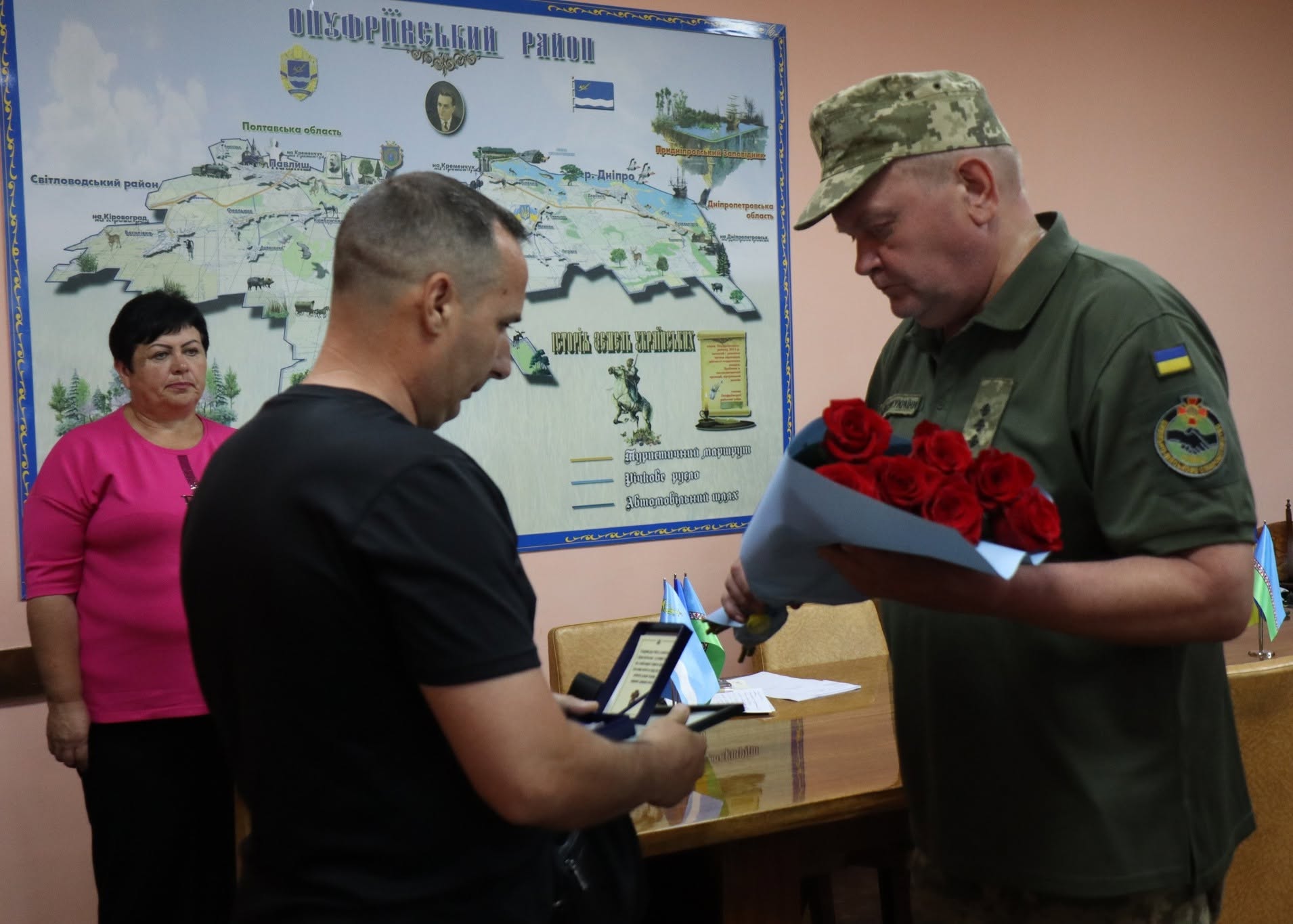 Найвищі державні нагороди передали родині Героя з Кіровоградщини