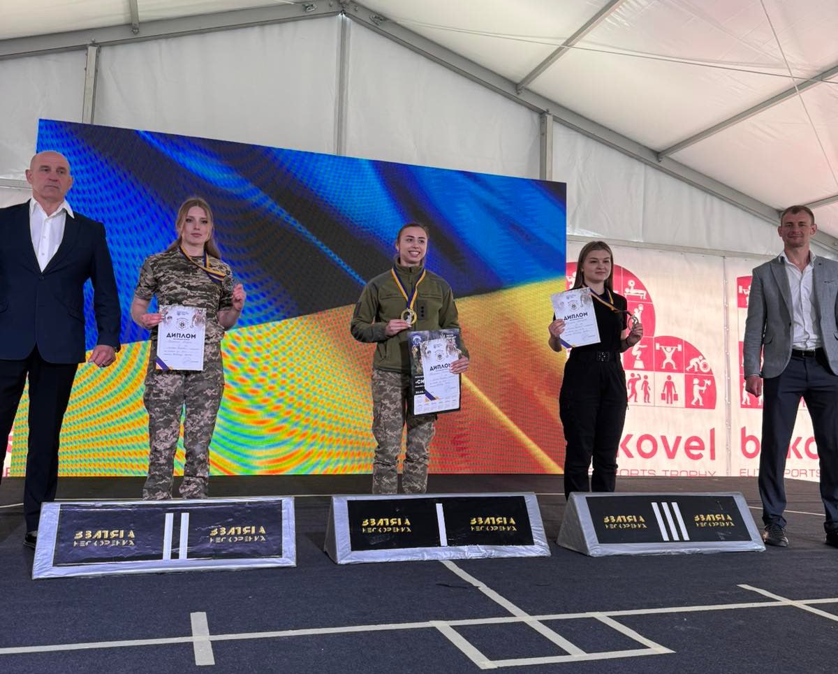Спортсменка, родом з Кіровоградщини, перемогла на чемпіонаті України зі стронгмену