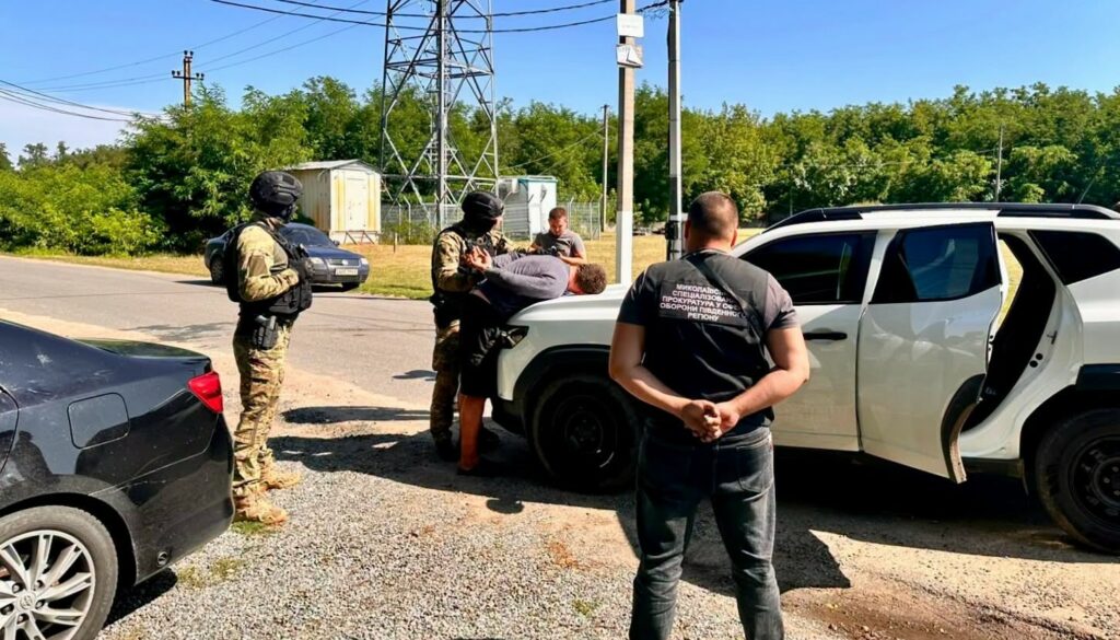 Житель Кіровоградщини приїжджав на таксі до сусідньої області, щоб продавати PVP