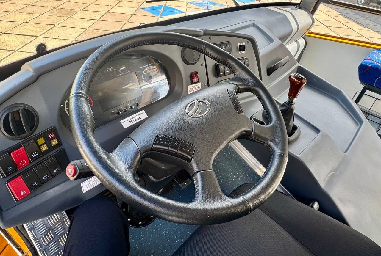 У громаді на Кіровоградщині придбали новий автобус