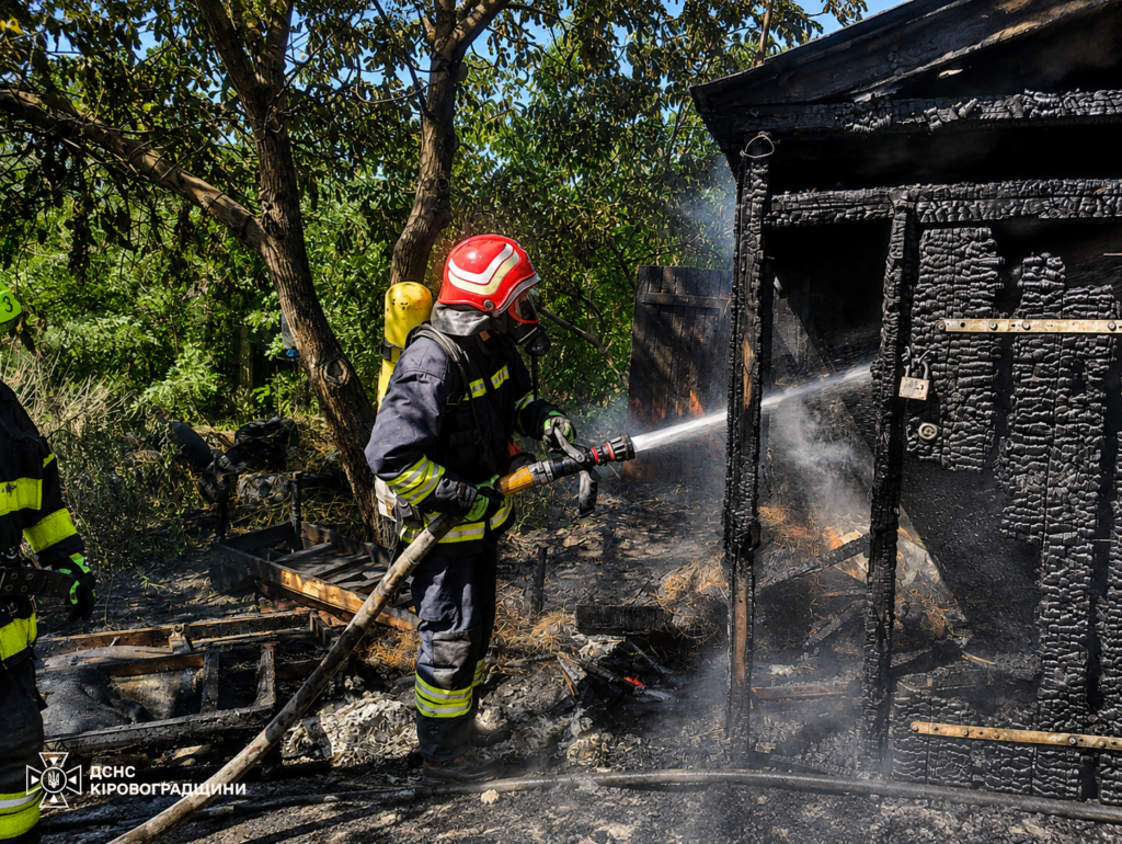На Кіровоградщині вигоріло півтонни сіна
