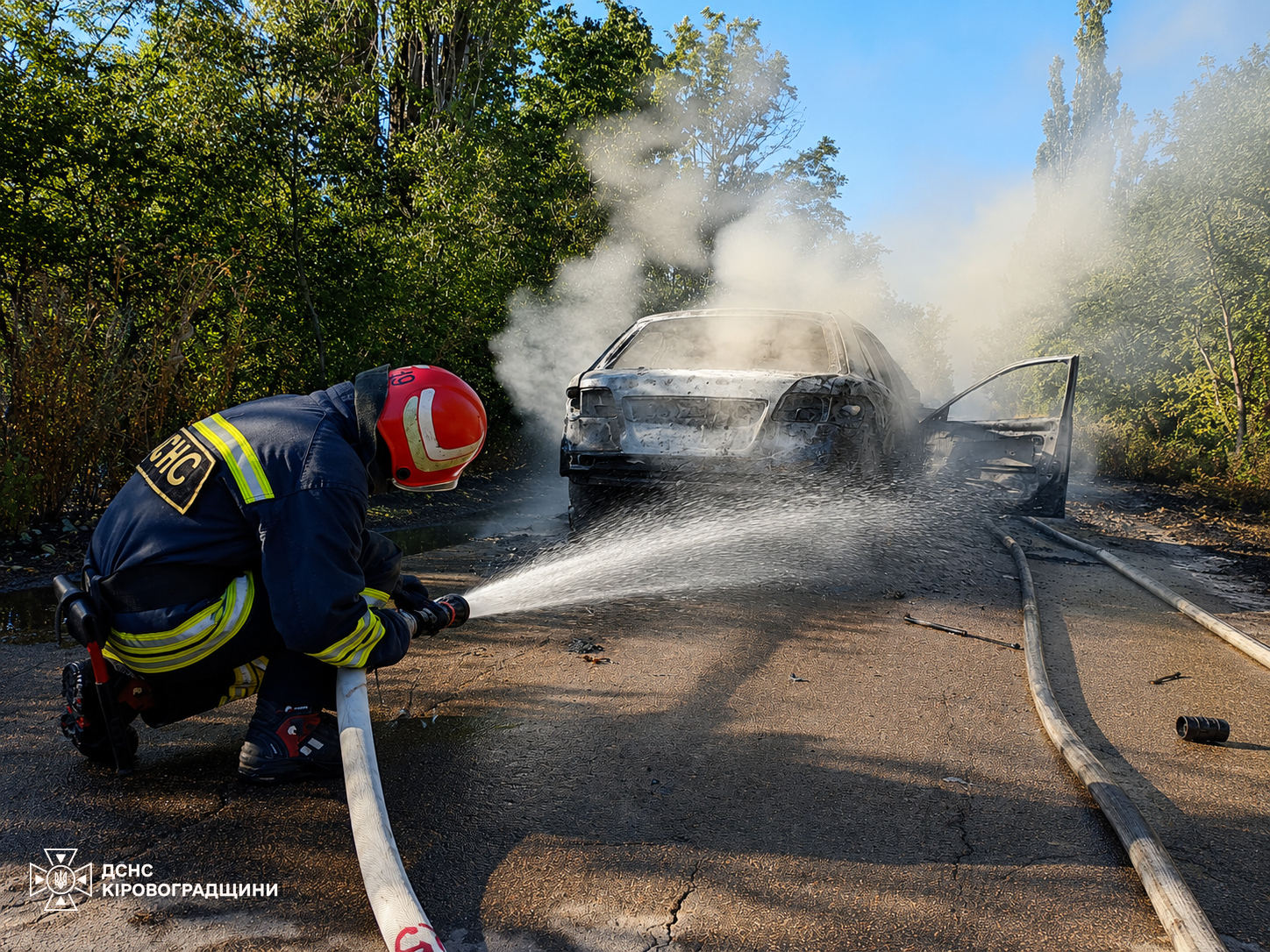 На Кіровоградщині вигоріло півтонни сіна