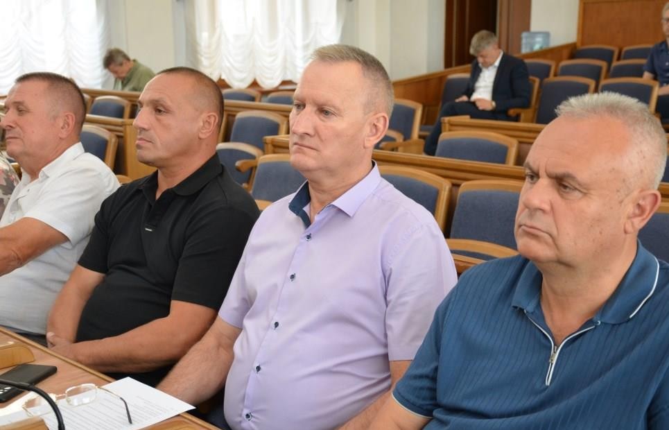 У Кропивницькому пройшли збори Всеукраїнської асоціації громад: ключові рішення та новий очільник осередку
