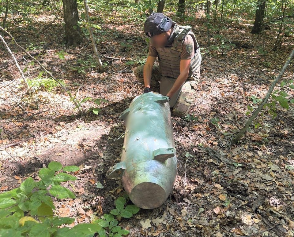 Після масованого обстрілу на Кіровоградщині вилучили та підірвали залишки ракети