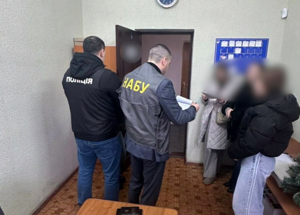 На Кіровоградщині суддя та чиновник постануть перед судом через “списану” справу п’яного водія