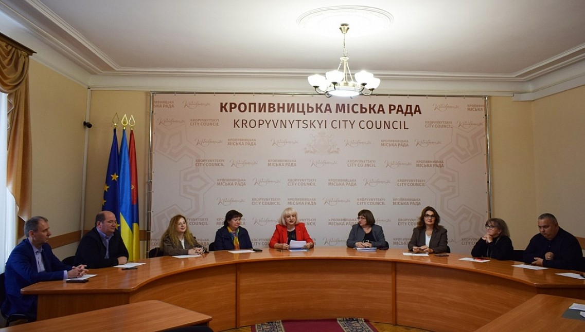 Серця з полум’я та вдячність громади: у Кропивницькому нагородять захисників України
