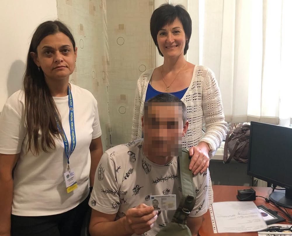 У Кропивницькому пораненому військовому терміново відновили втрачений на фронті паспорт