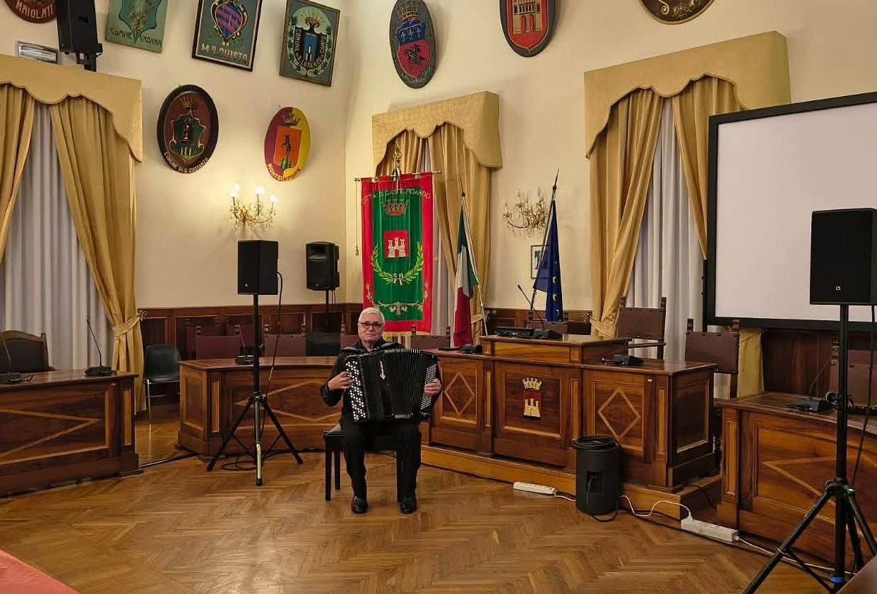 Музикант з Кіровоградщини став переможцем міжнародного конкурсу в Кастельфідардо