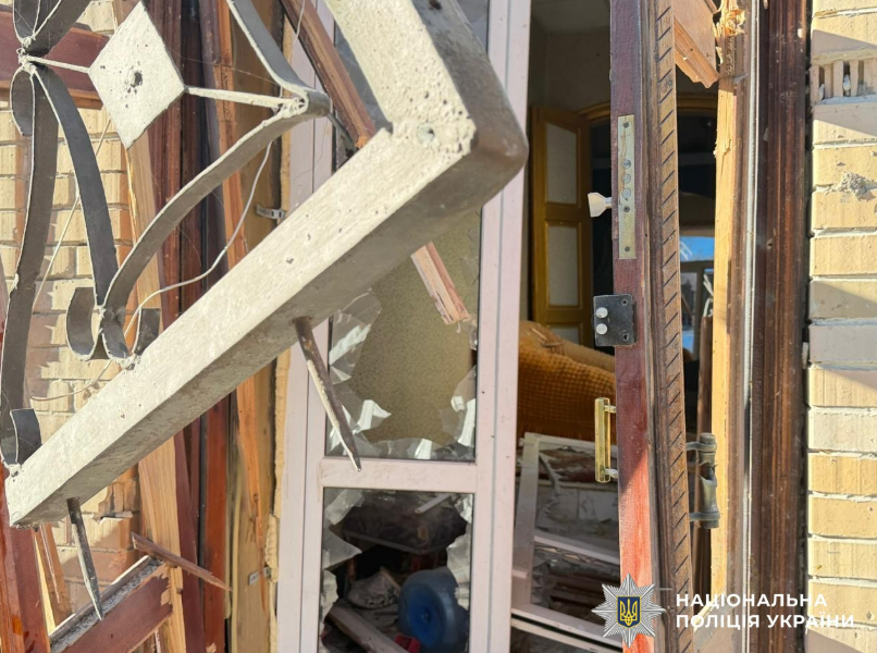 Поліція документує наслідки російського удару по Кропивницькому