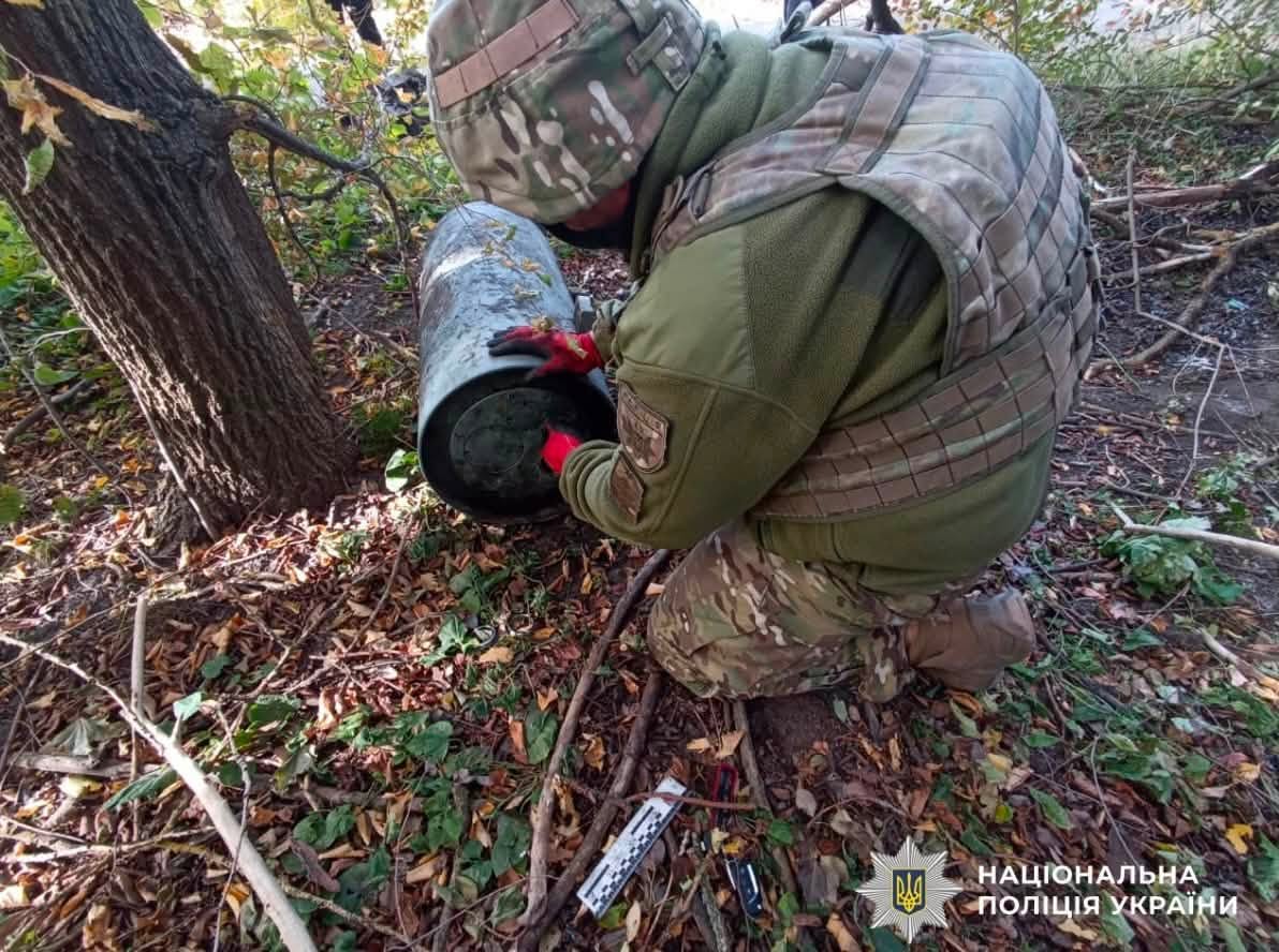 У Світловодську вибухотехніки та сапери ДСНС знешкодили бойову частину російської ракети Х-101