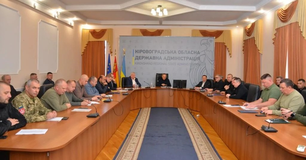 Рада оборони Кіровоградщини обговорила мобілізацію та розвиток мережі укриттів