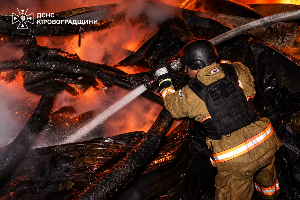 Понад десять годин ворог атакував Кiровоградщину (ВІДЕО)